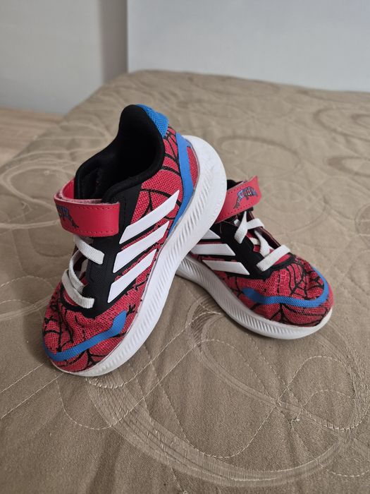 Детски маратонки Adidas