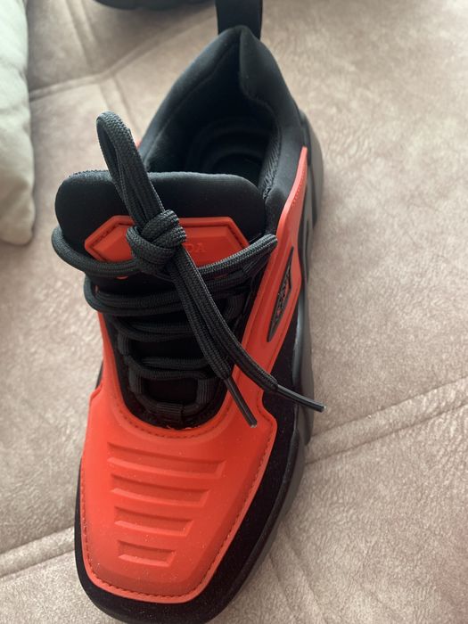 Продается новая обувь ,