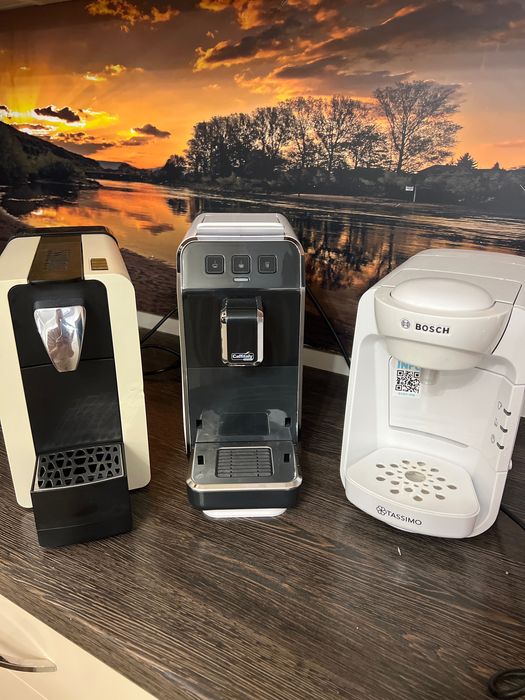 3 kafe maşini zaedno prodavamgi kremesso cafitely  boss