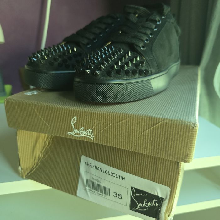 Обувки Christian LOUBOUTIN