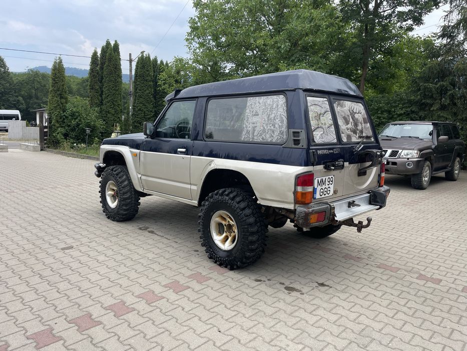 Vand Nissan Patrol y60 - autoutilitara