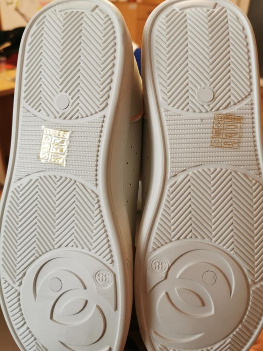 Нови маратонки adidas 38