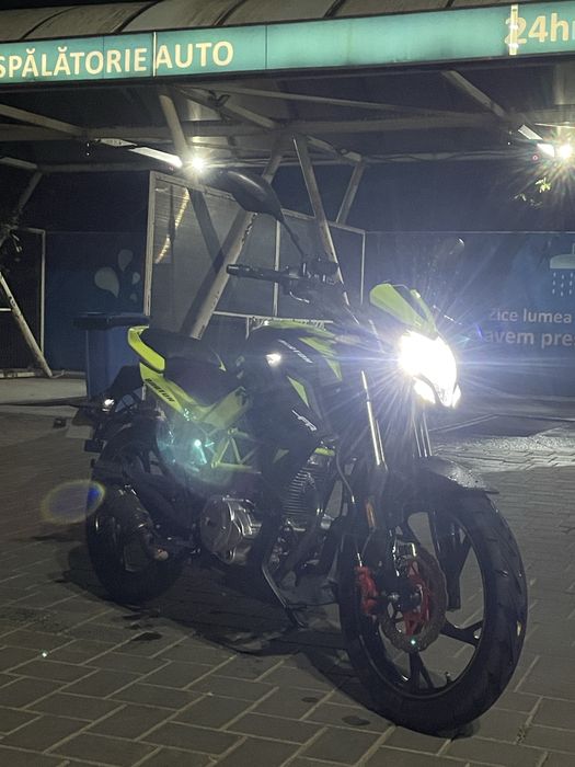 Barton fr50 motor 200cc permis AM (B-ul)