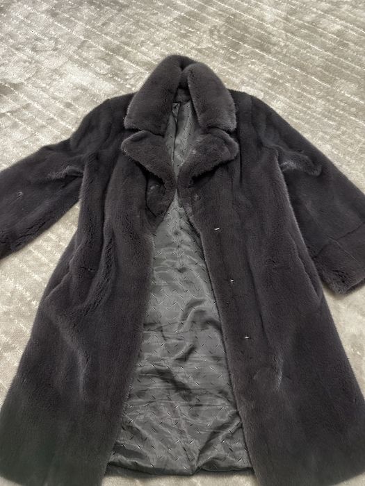 Продам норковую шубку