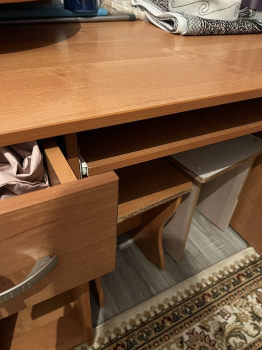 Компьютерный стол/стол для учебый