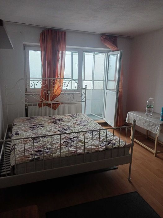 Apartament 2 camere decomandat de inchiriat