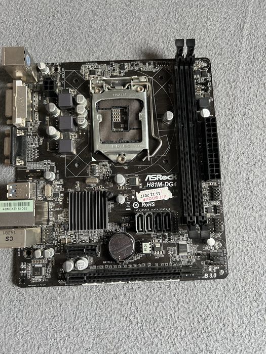 Placa de baza AsRock H81M-Dg4