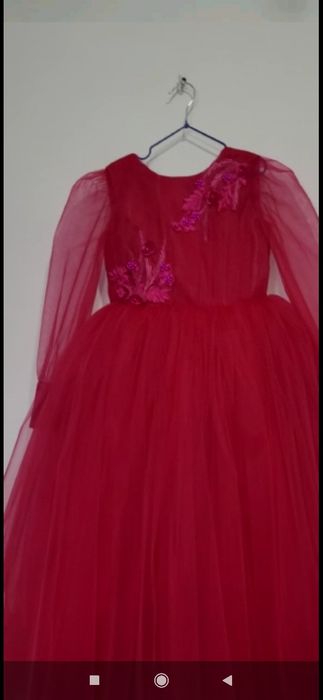 Платье на девочку концертное, на торжество