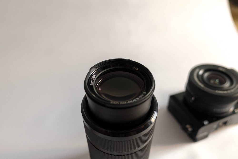 Aparat Foto Mirrorless Sony Alpha A6100 24.2MP Kit 16-50mm II F3.5-5.6 OSS II + 55-210mm F4.5-6.3 OSS