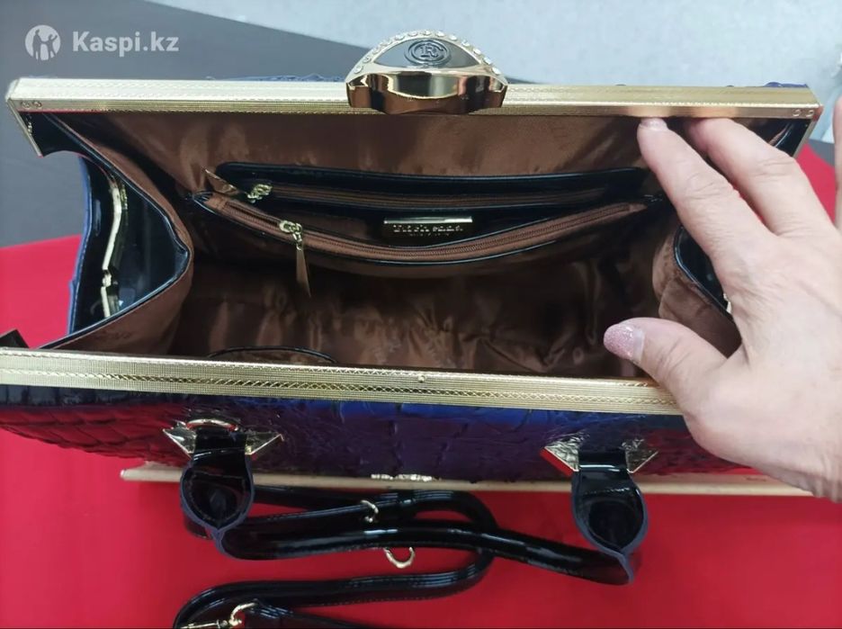 Сумка саквояж Richmond