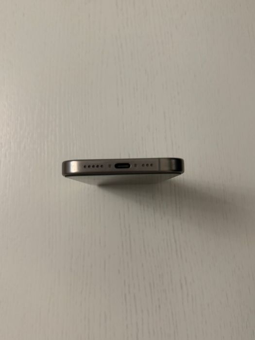 Iphone 15 pro 128 gb