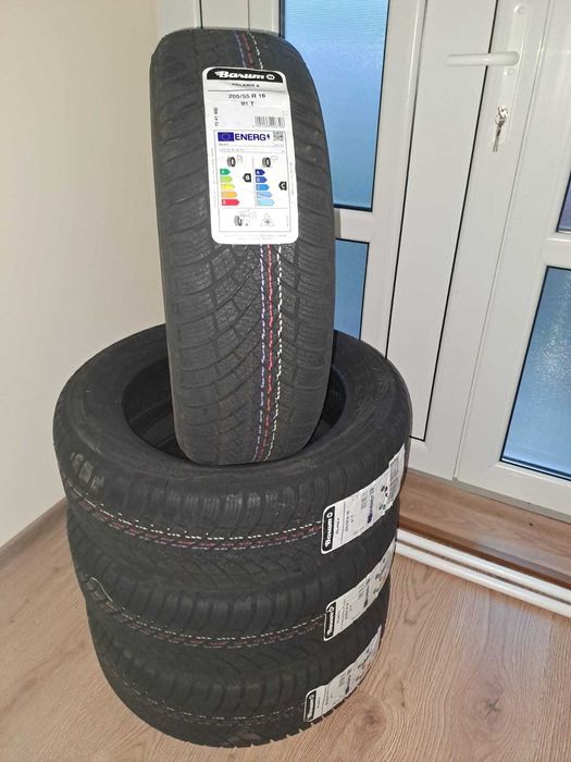 Vând 2 anvelope 205/55R16 iarnă