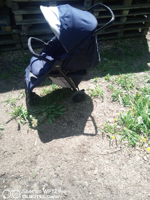 Продам детскую коляску чико