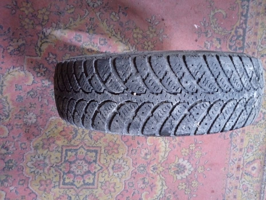 Продам шины б/у летние и зимние