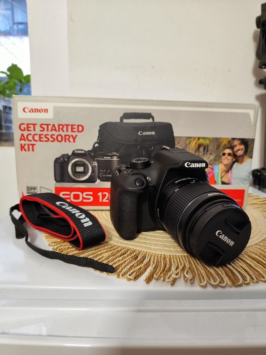 Vând aparat foto Canon Eos 1200D nou