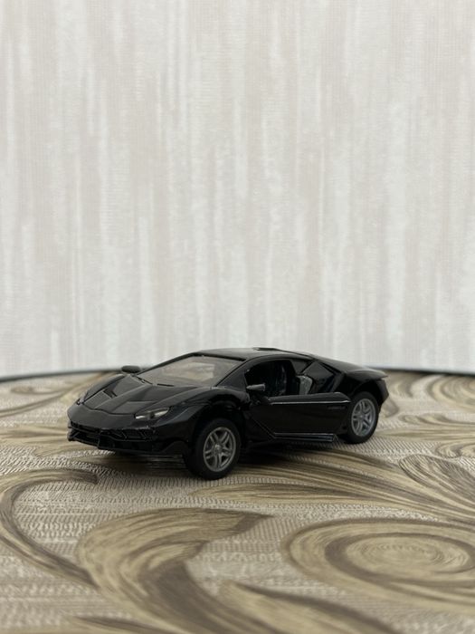 Моделька машины Lambo