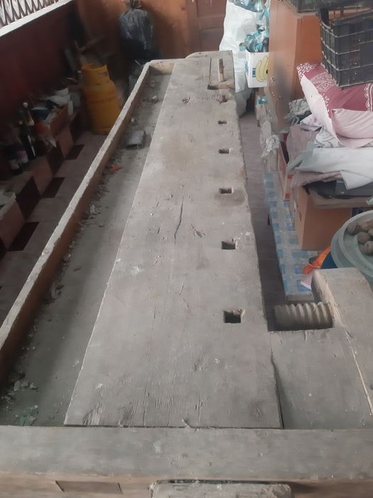 Masă de tâmplărie