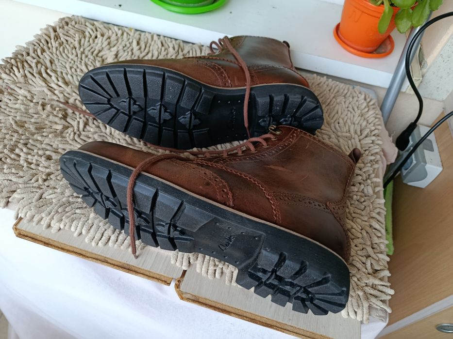 Чисто нови боти Clarks-бвз кутия