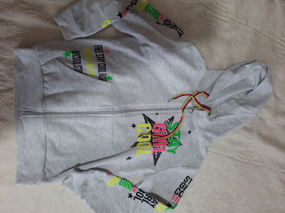 Детски суичъри за момиче