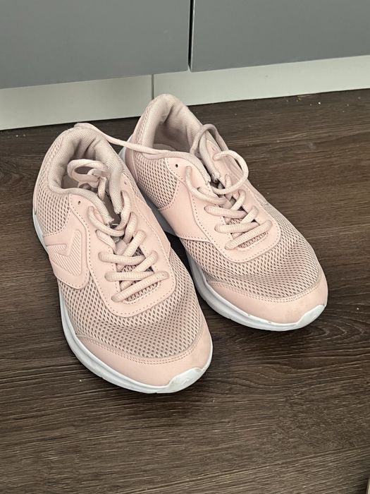 Красовки новые гучи