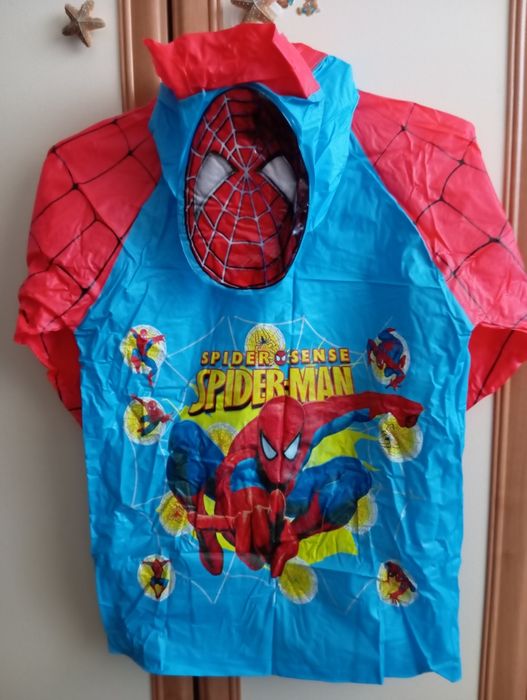 Детски дъждобран на Спайдърмен