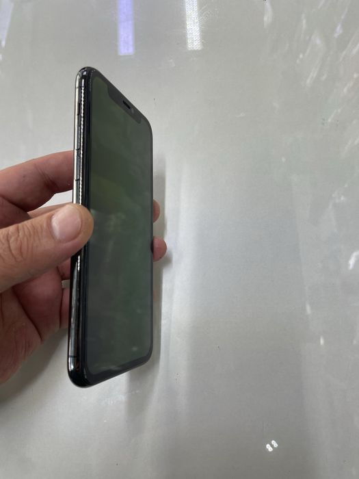 iphone 11 PRO (64ГБ) в идевльном состояний