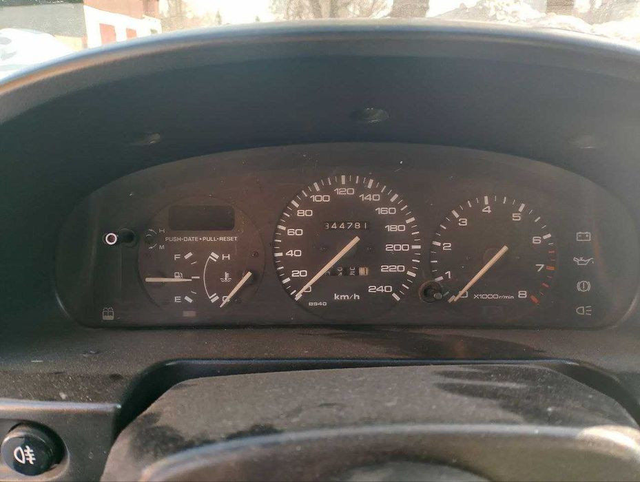 Продам Мазда 323, 1992 г.