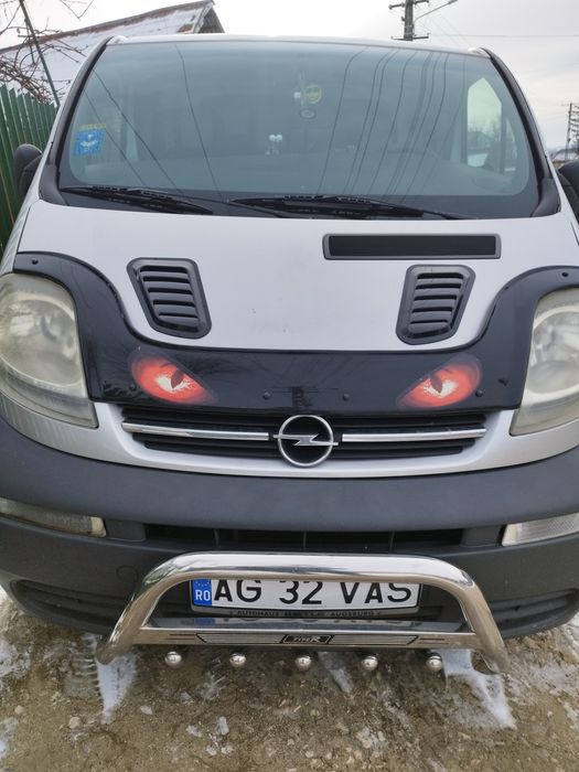 Opel vivaro an 2005