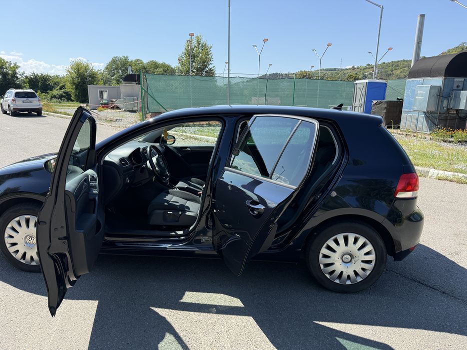 VOLKSWAGEN Golf 2012 — imagine 3
