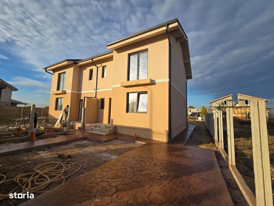 Duplex 4 camere | 2 băi | Moșnița Nouă - Calea Medveș Comision 0