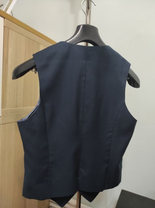 COSTUM pentru banchet