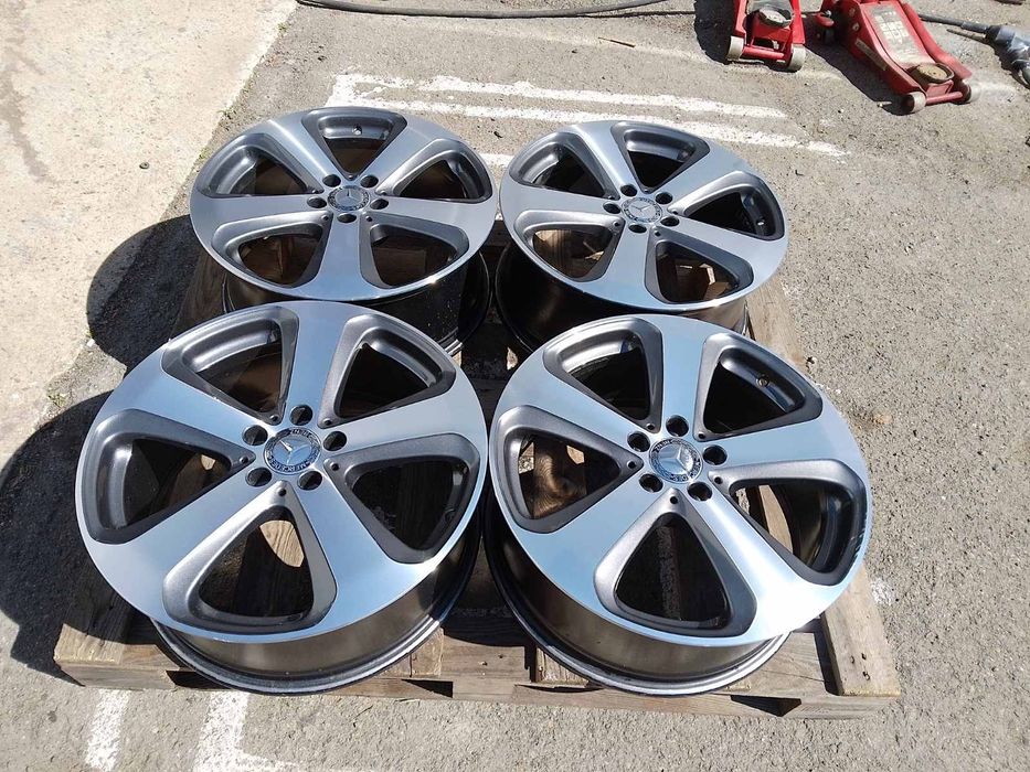 19 цола 5 х 112 мм Мерцедес Е / Ге Ел Це и други - 8 инча / ЕТ 38