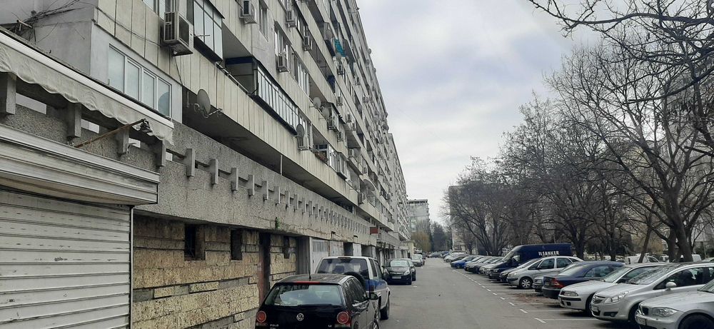 Продава се Тристаен апартамент в Варна, Гранд Мол Варна - 80 кв.м за 2313 €/кв.м - Снимка #9