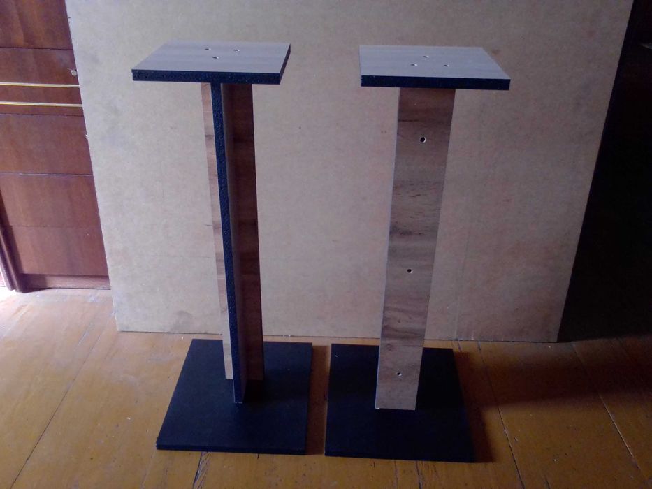 Подставки и подиумы для акустики