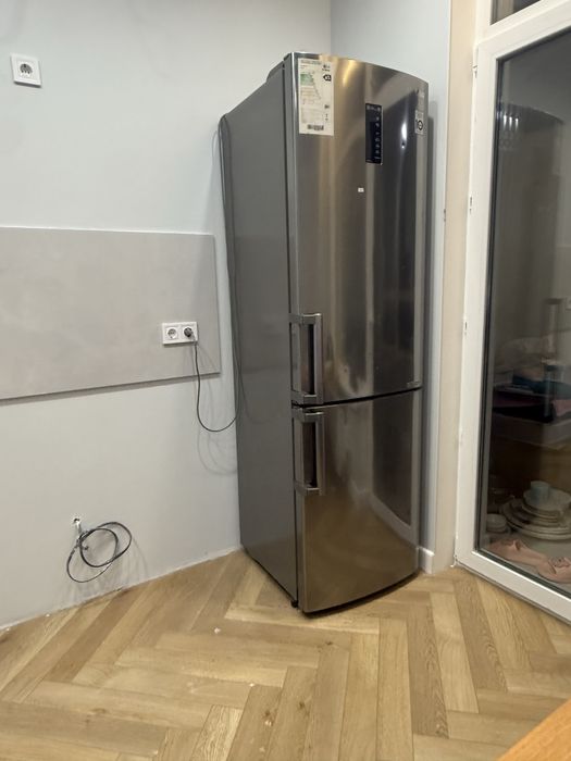 Lg холодильник сатылады
