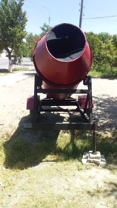 Sementnii sifatli qoradi