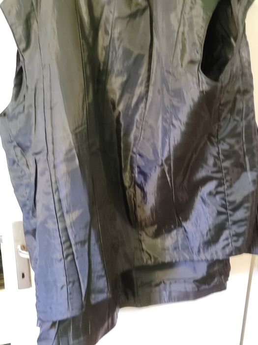 Продавам кожено яке