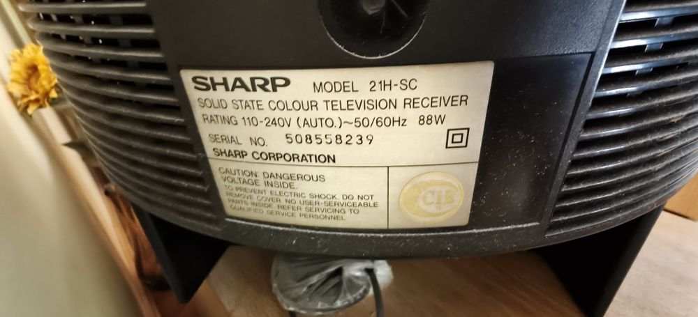 Телевизори Sharp 21H-SC и Euro feel W-3729