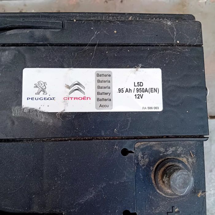АКОМУЛАТОР - 12 v.95 ah