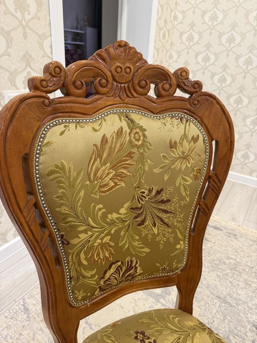 Продам стулья из натурального дерева