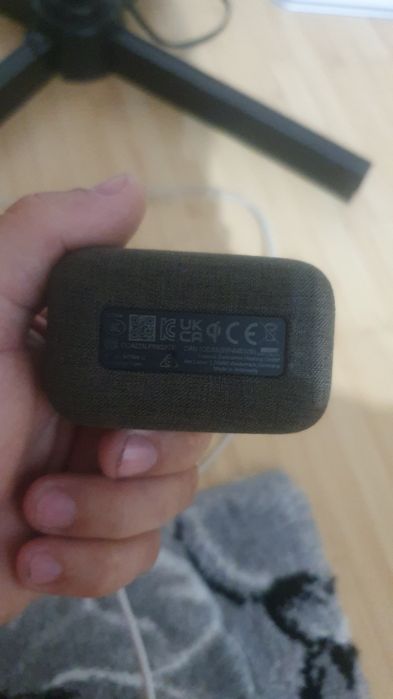 Sennheiser  moment 4