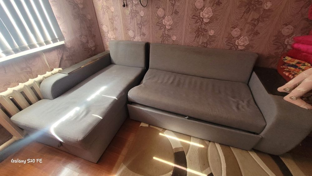 Диван  б / у сатылады