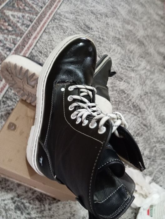 Ghete mustang piele