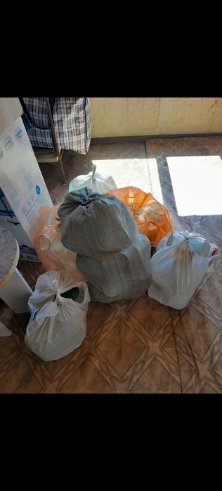 Отдам банки самовывоз