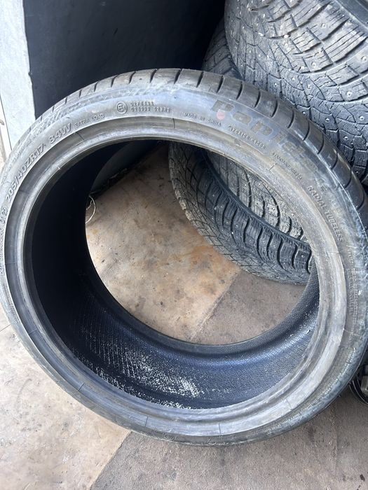Продам шины на авто 2 шт