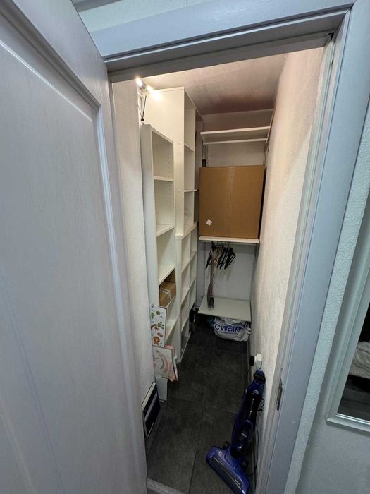 Garsoniera de vanzare