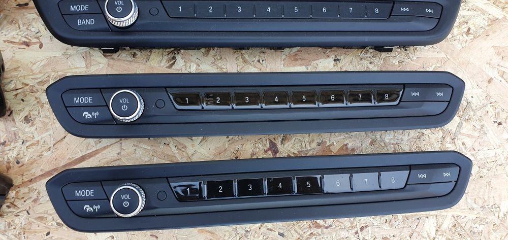 Consolă butoane / joystick BMW seria 1,2,3,4,5,7 F10 / F20 / F30 consolă  butoane audio / panou clima / Start / Stop / multi switch panel I4
