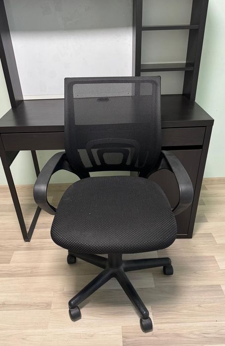 Birou și scaun birou