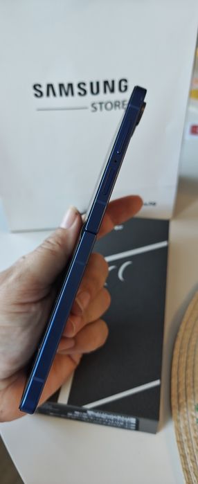 Samsung z flip 7  512gb