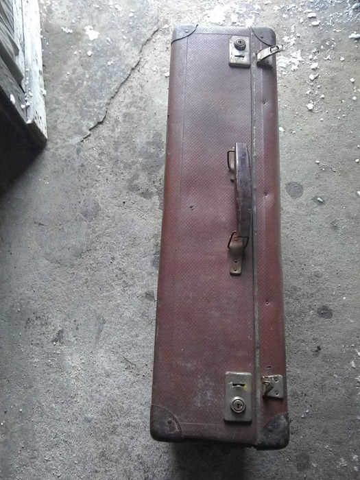 Стар жакардов куфар